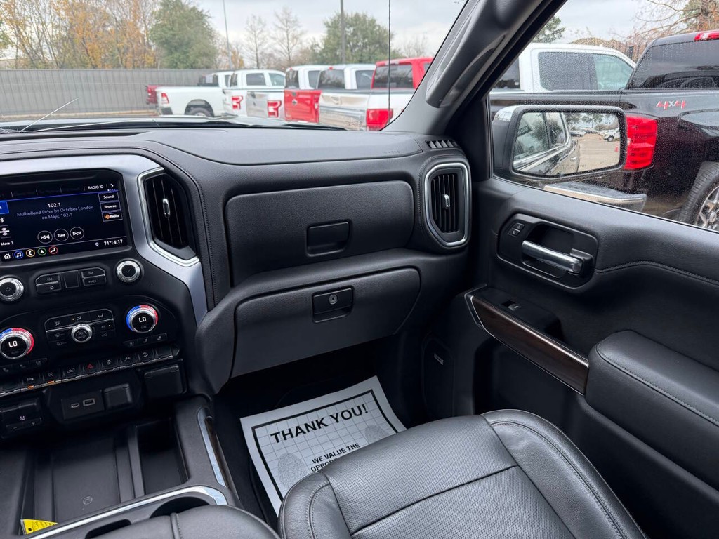 GMC Sierra 1500 Vehicle Full-screen Gallery Image 20