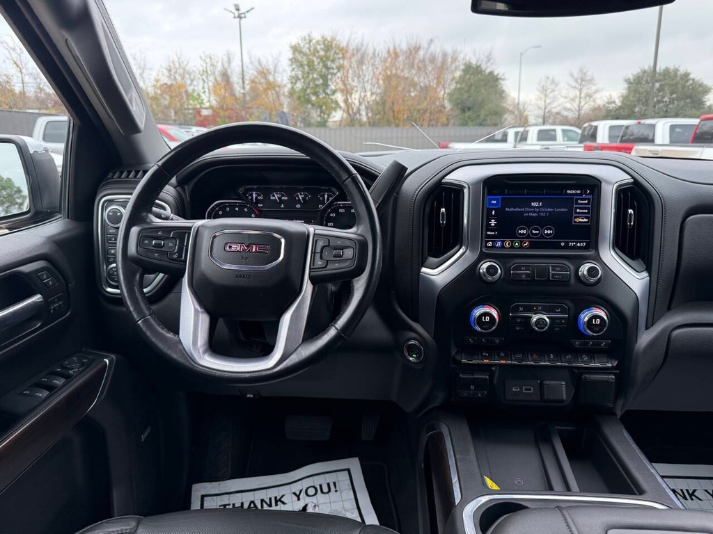 GMC Sierra 1500 Vehicle Full-screen Gallery Image 21