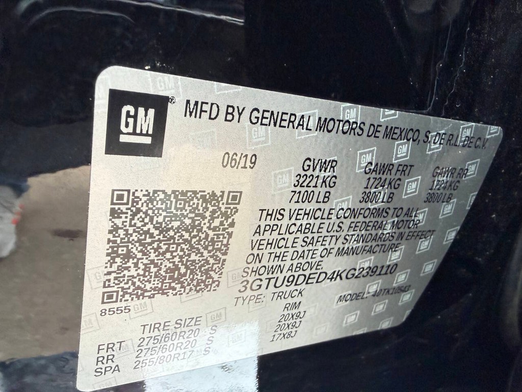 GMC Sierra 1500 Vehicle Full-screen Gallery Image 34