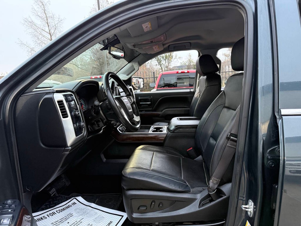 GMC Sierra 1500 Vehicle Full-screen Gallery Image 05