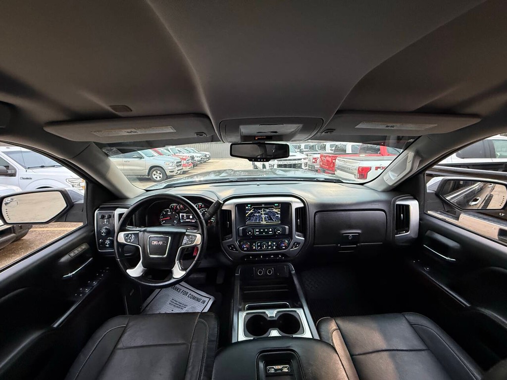 GMC Sierra 1500 Vehicle Full-screen Gallery Image 16