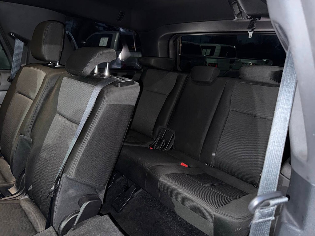 Ford Expedition Vehicle Full-screen Gallery Image 14