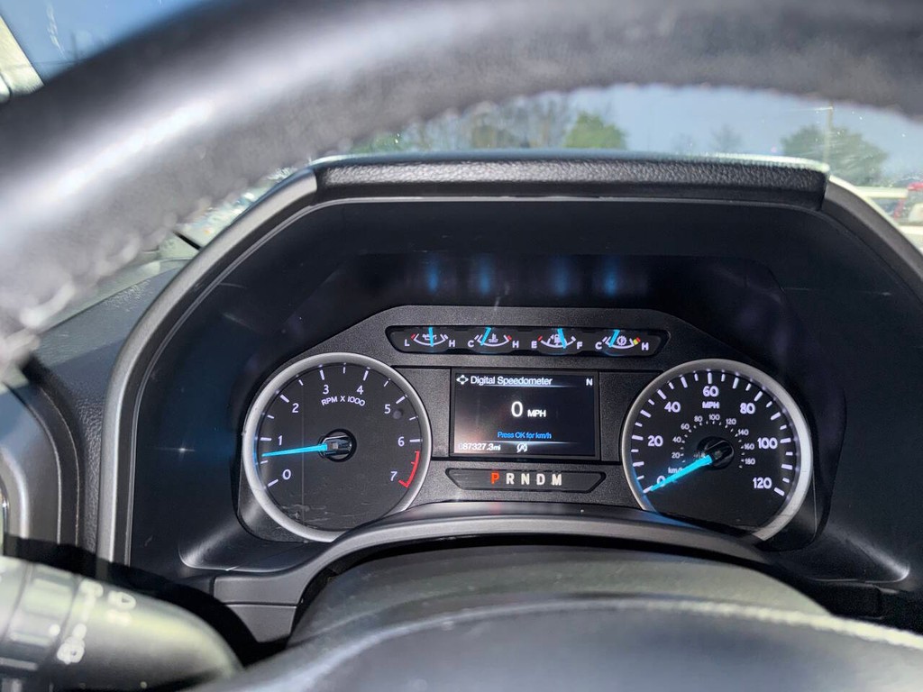 Ford Expedition Vehicle Full-screen Gallery Image 33