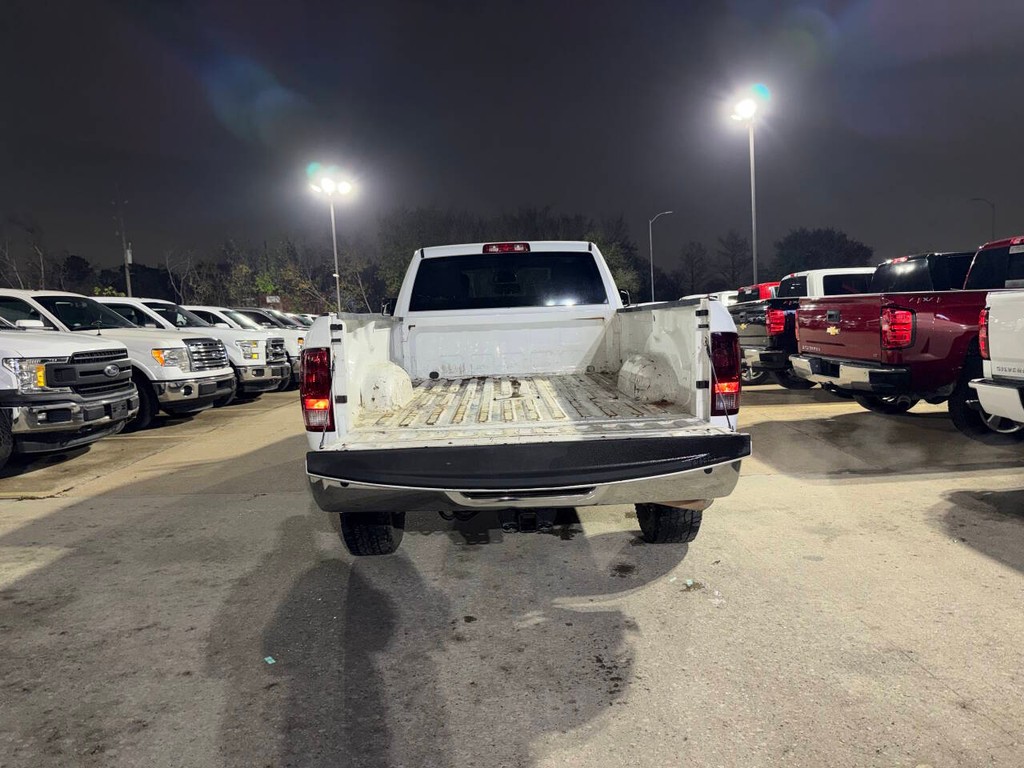 Ram 2500 Vehicle Full-screen Gallery Image 35