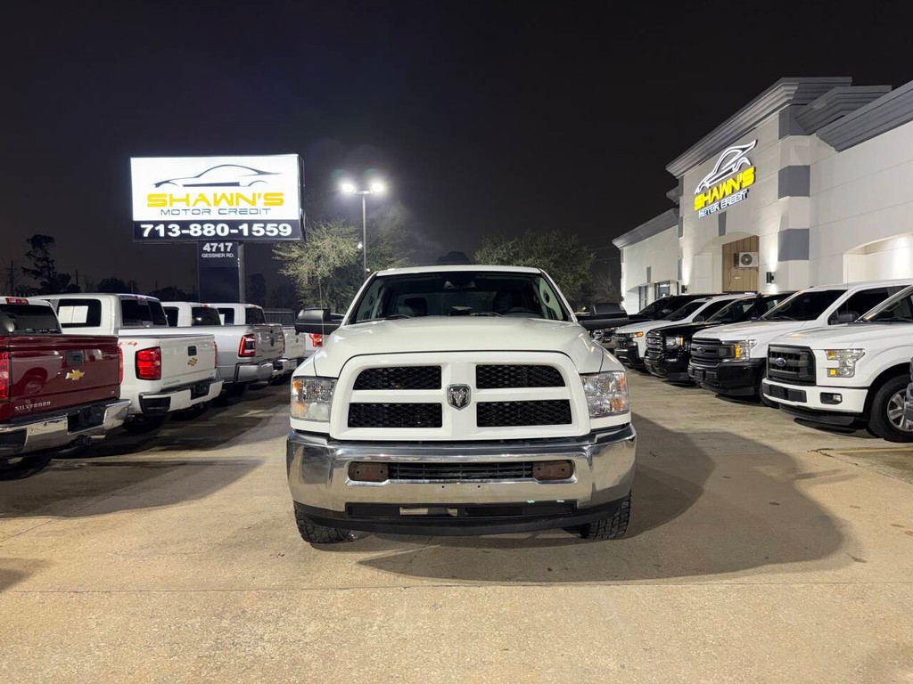 Ram 2500 Vehicle Full-screen Gallery Image 38