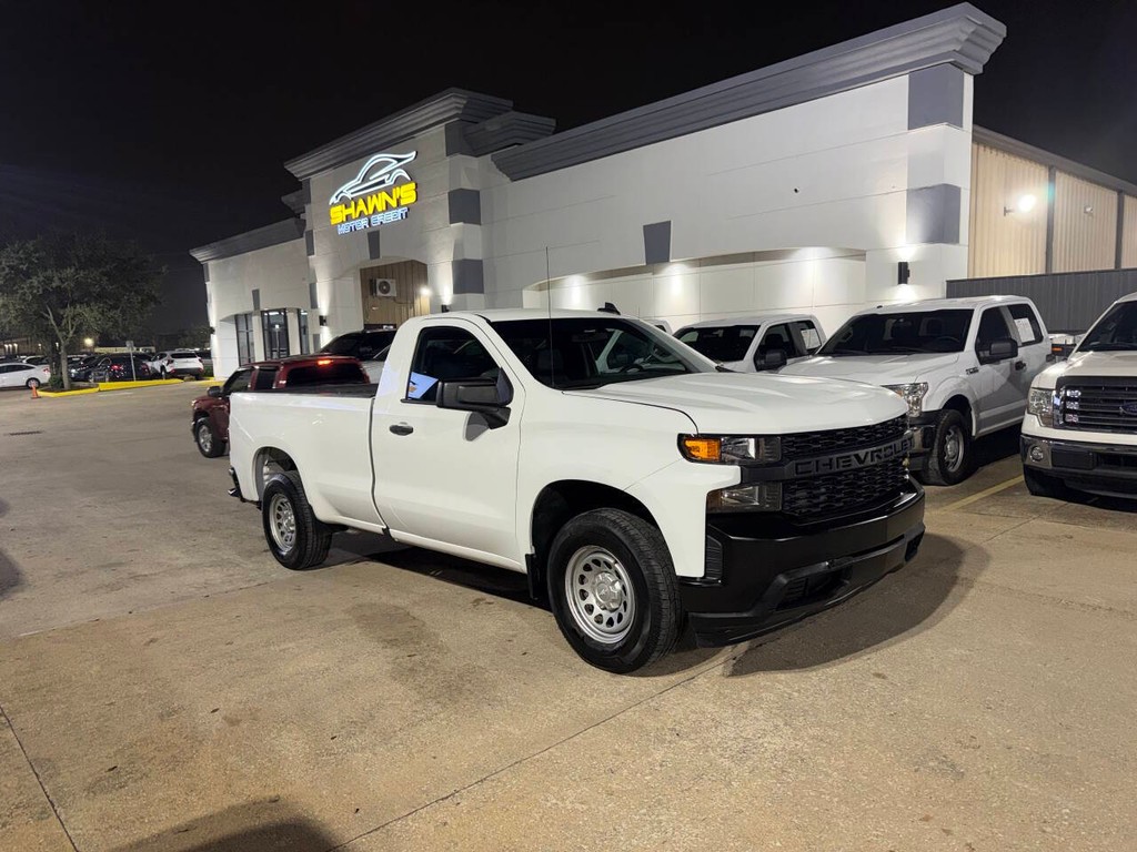 Chevrolet Silverado 1500 Vehicle Full-screen Gallery Image 02