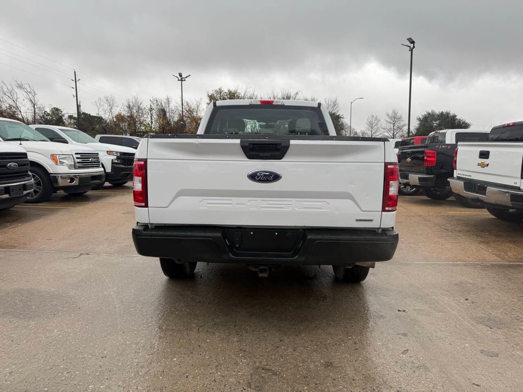 Ford F-150 Vehicle Full-screen Gallery Image 37