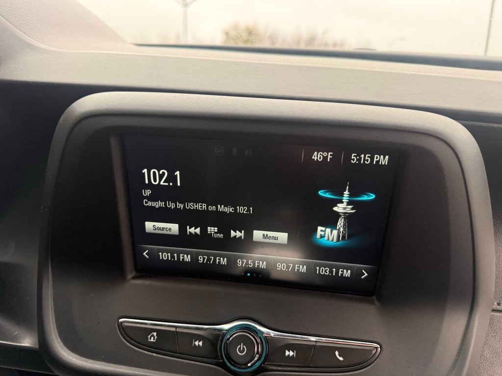 Chevrolet Camaro Vehicle Full-screen Gallery Image 20