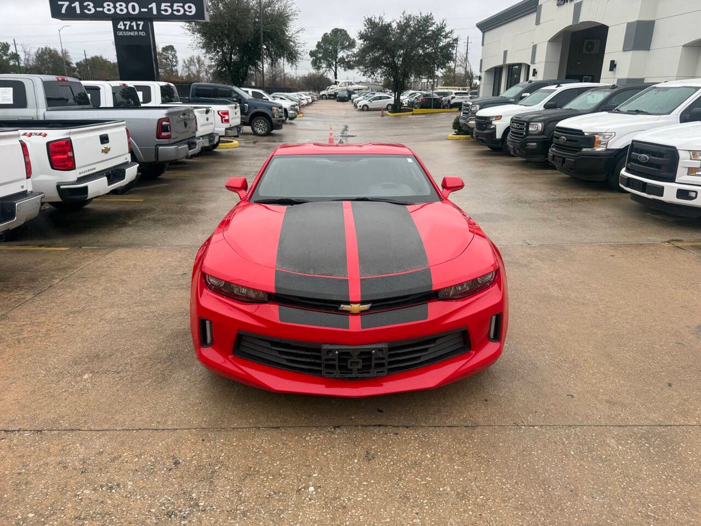 Chevrolet Camaro Vehicle Full-screen Gallery Image 32