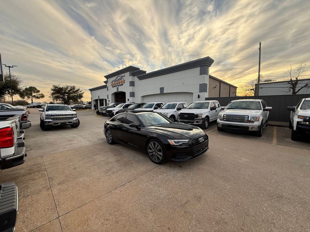 Audi A6 Sedan Vehicle Full-screen Gallery Image 48