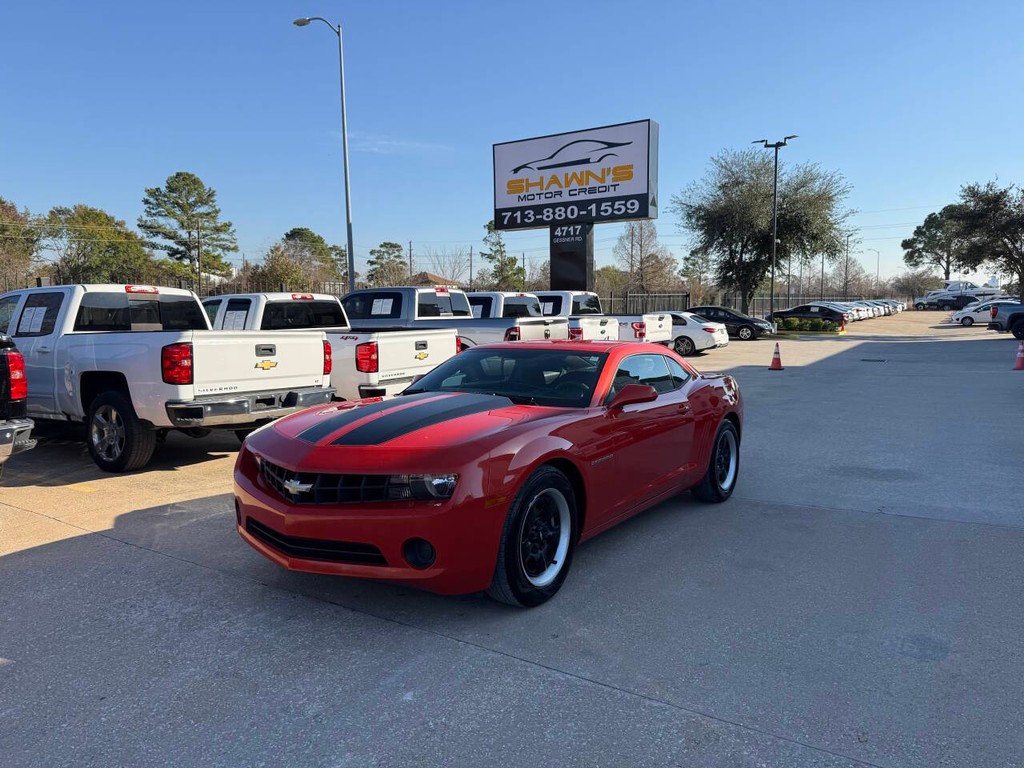 Chevrolet Camaro Vehicle Full-screen Gallery Image 03