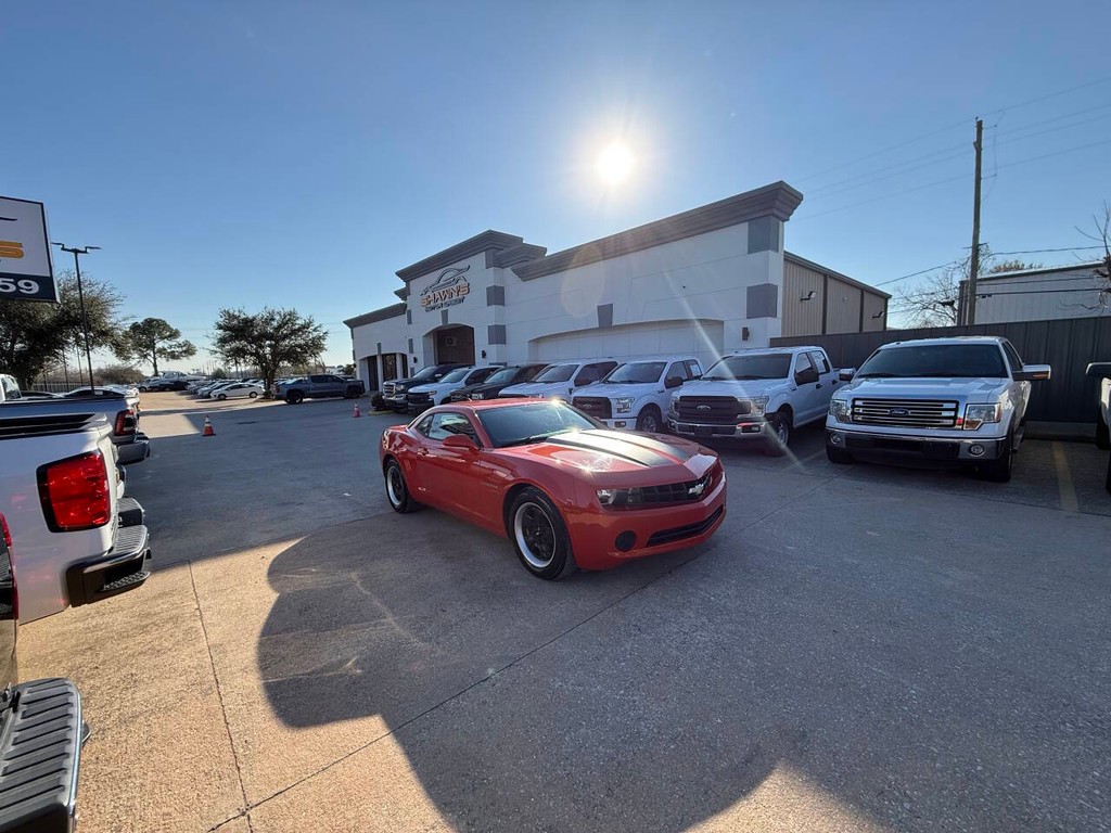 Chevrolet Camaro Vehicle Full-screen Gallery Image 36