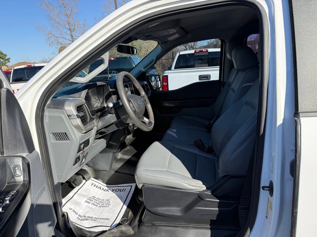 Ford F-150 Vehicle Full-screen Gallery Image 07