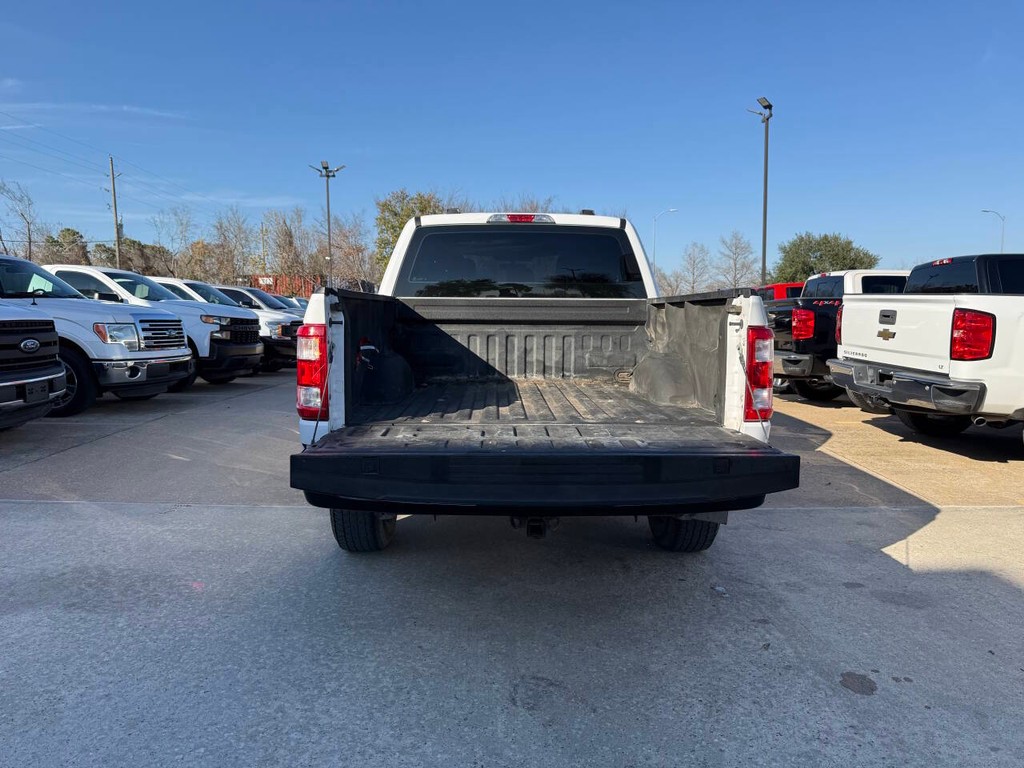 Ford F-150 Vehicle Full-screen Gallery Image 38