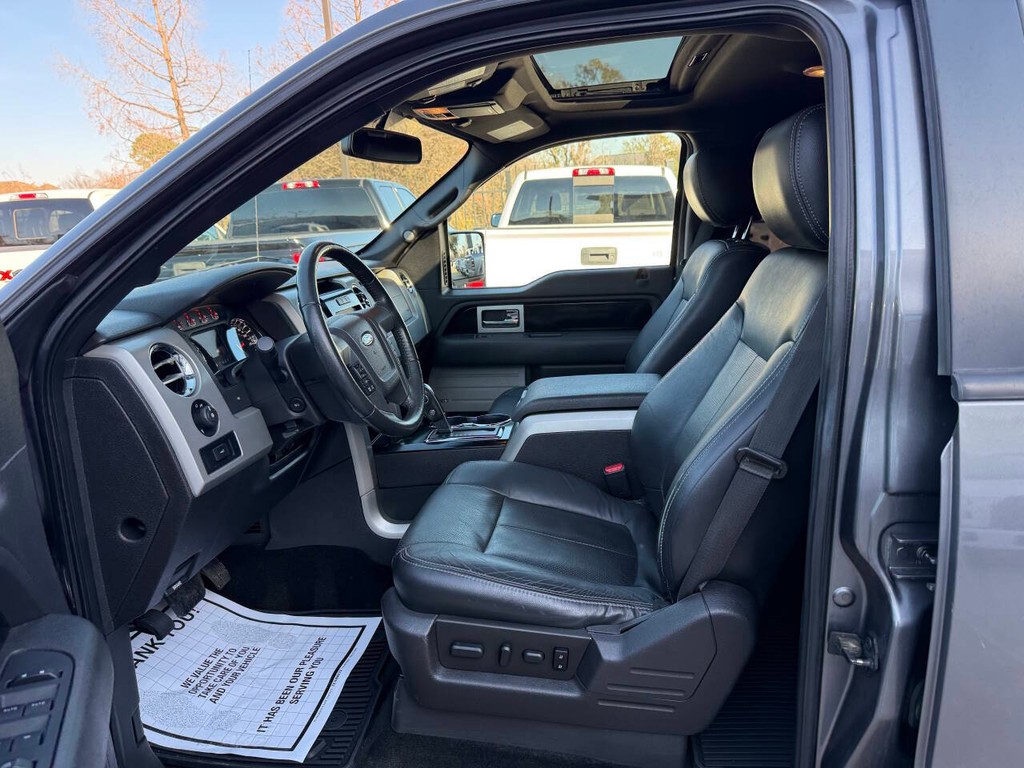 Ford F-150 Vehicle Full-screen Gallery Image 07