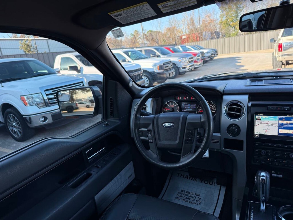 Ford F-150 Vehicle Full-screen Gallery Image 19