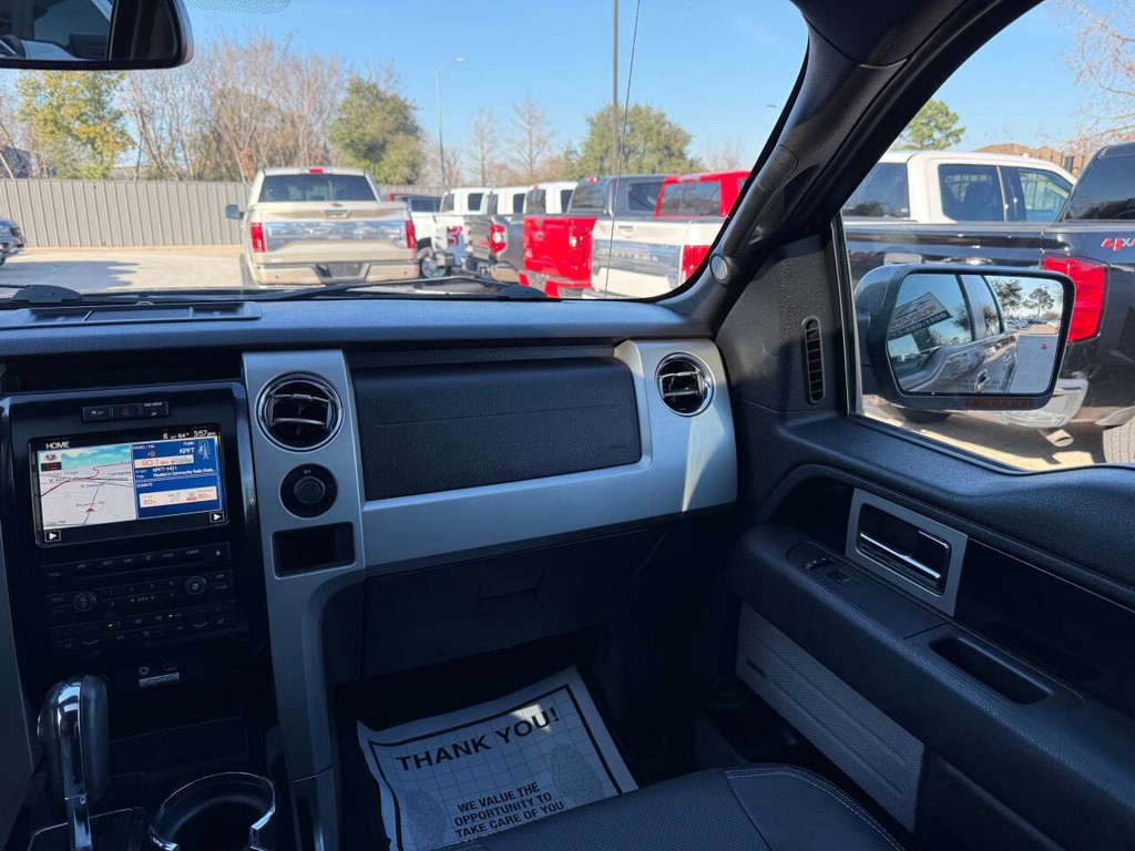 Ford F-150 Vehicle Full-screen Gallery Image 20