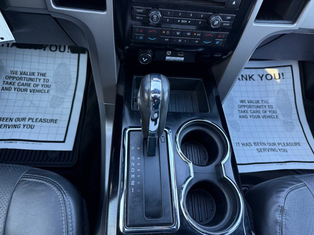 Ford F-150 Vehicle Full-screen Gallery Image 29