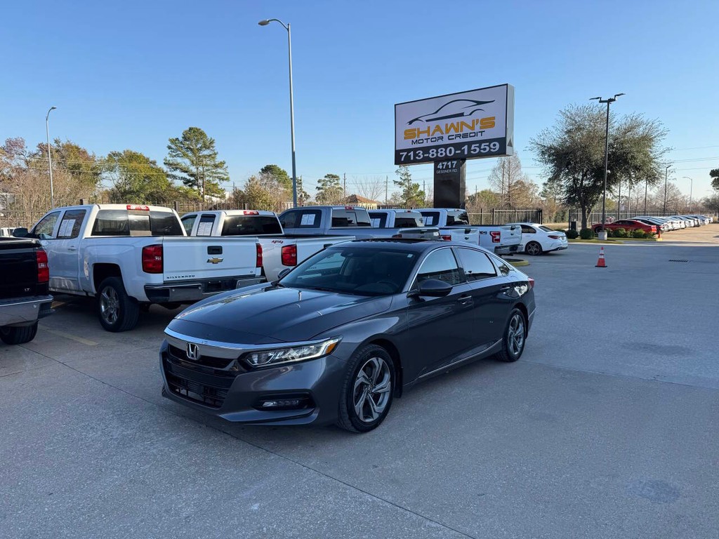 Honda Accord Sedan Vehicle Full-screen Gallery Image 03