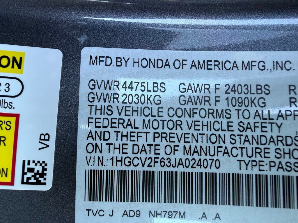 Honda Accord Sedan Vehicle Full-screen Gallery Image 34