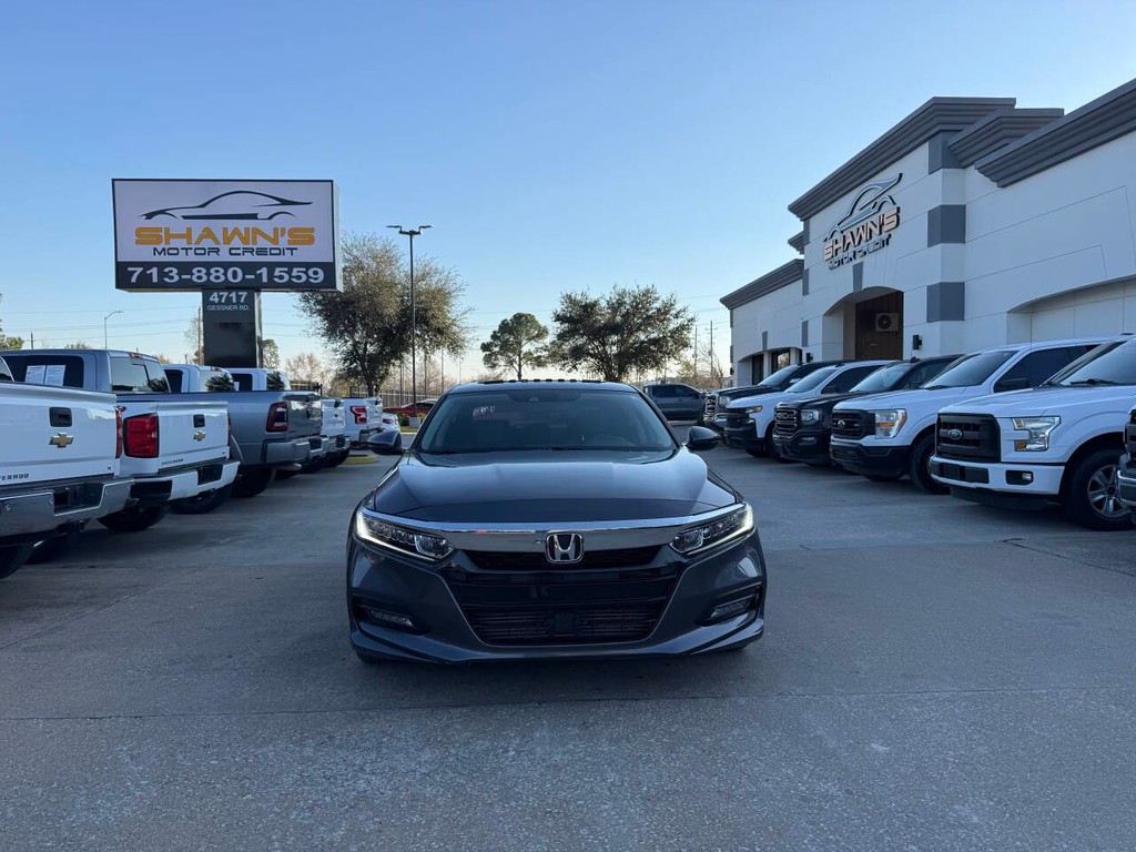 Honda Accord Sedan Vehicle Full-screen Gallery Image 40