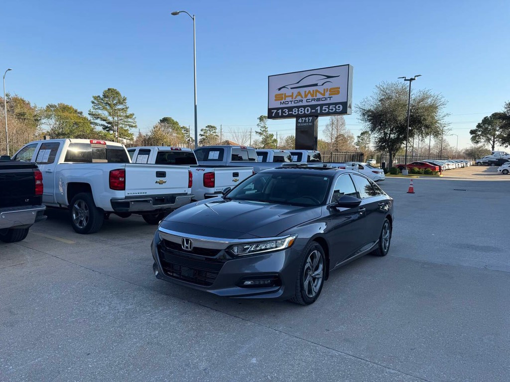 Honda Accord Sedan Vehicle Full-screen Gallery Image 42