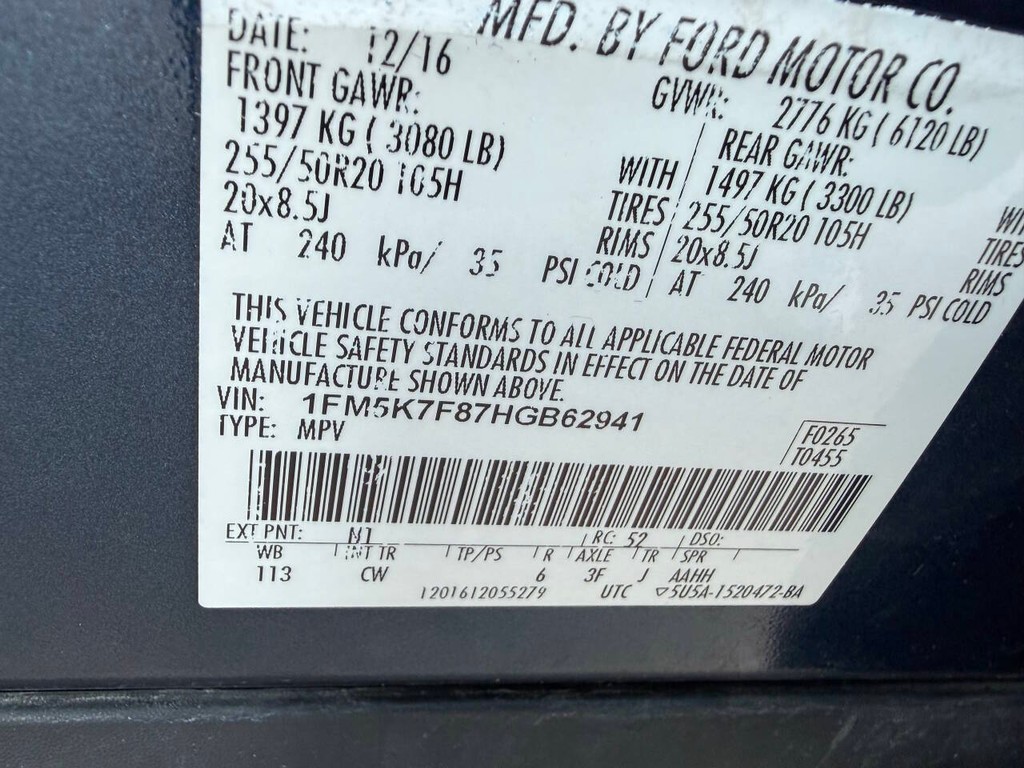 Ford Explorer Vehicle Full-screen Gallery Image 35