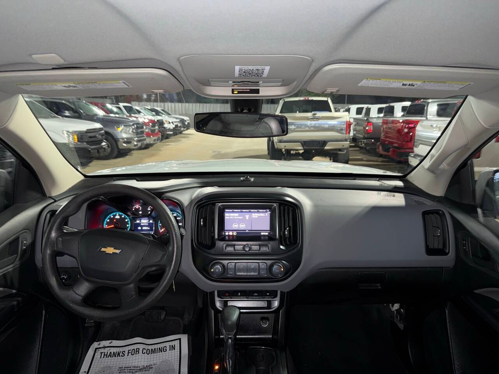 Chevrolet Colorado Vehicle Full-screen Gallery Image 17