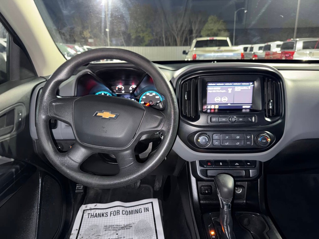 Chevrolet Colorado Vehicle Full-screen Gallery Image 21