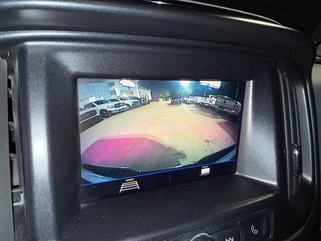 Chevrolet Colorado Vehicle Full-screen Gallery Image 26