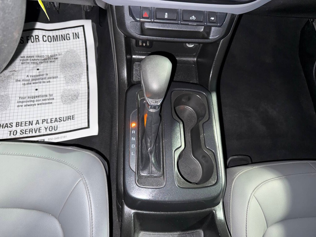 Chevrolet Colorado Vehicle Full-screen Gallery Image 29