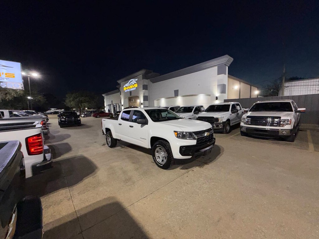 Chevrolet Colorado Vehicle Full-screen Gallery Image 43