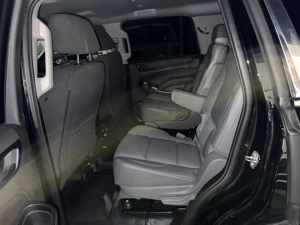 Chevrolet Tahoe Vehicle Full-screen Gallery Image 13
