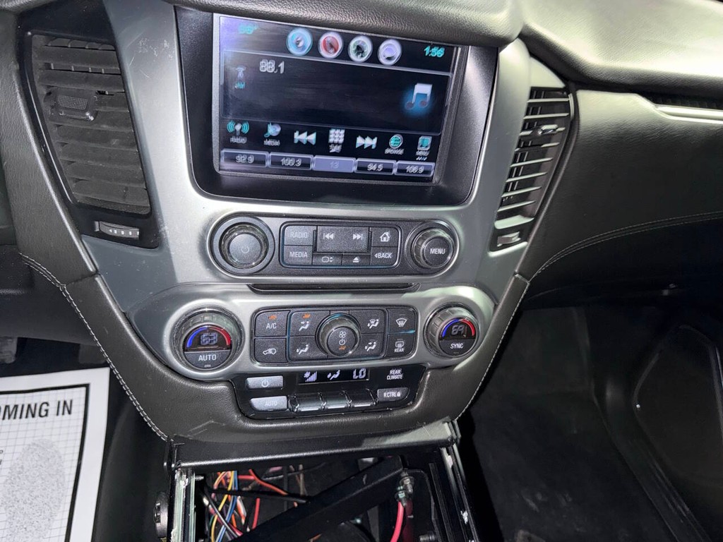 Chevrolet Tahoe Vehicle Full-screen Gallery Image 27