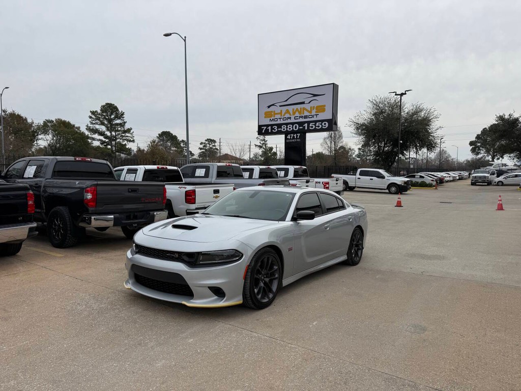 Dodge Charger Vehicle Full-screen Gallery Image 03