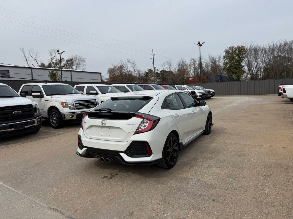 Honda Civic Vehicle Full-screen Gallery Image 05