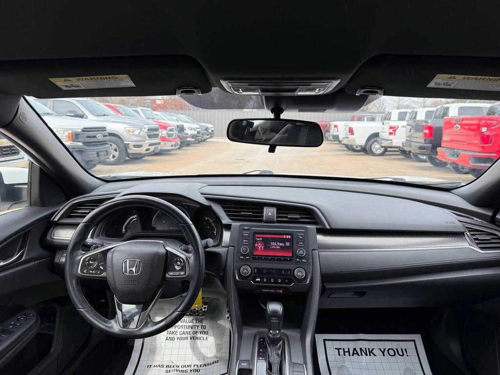 Honda Civic Vehicle Full-screen Gallery Image 17