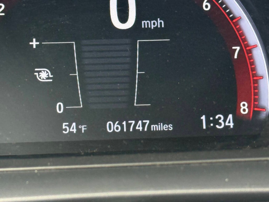 Honda Civic Vehicle Full-screen Gallery Image 30