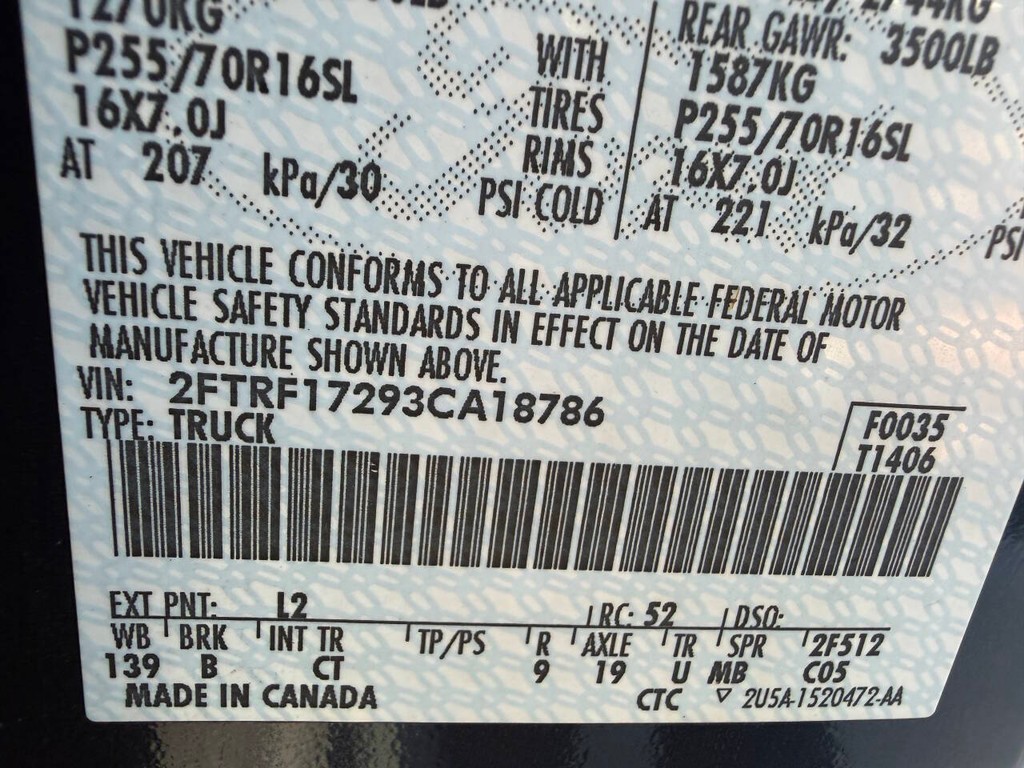 Ford F-150 Vehicle Full-screen Gallery Image 25