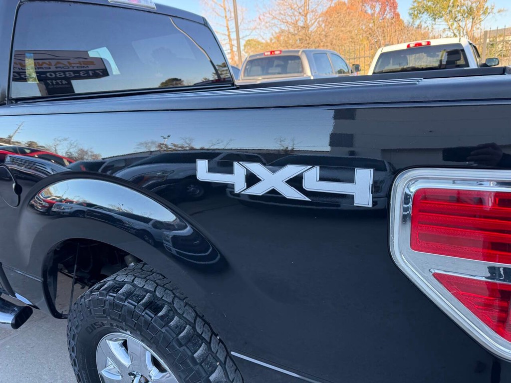 Ford F-150 Vehicle Full-screen Gallery Image 35