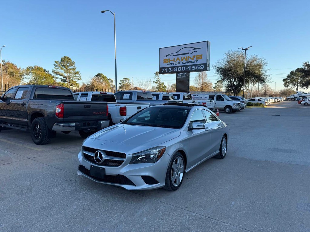 Mercedes-Benz CLA-Class Vehicle Full-screen Gallery Image 46