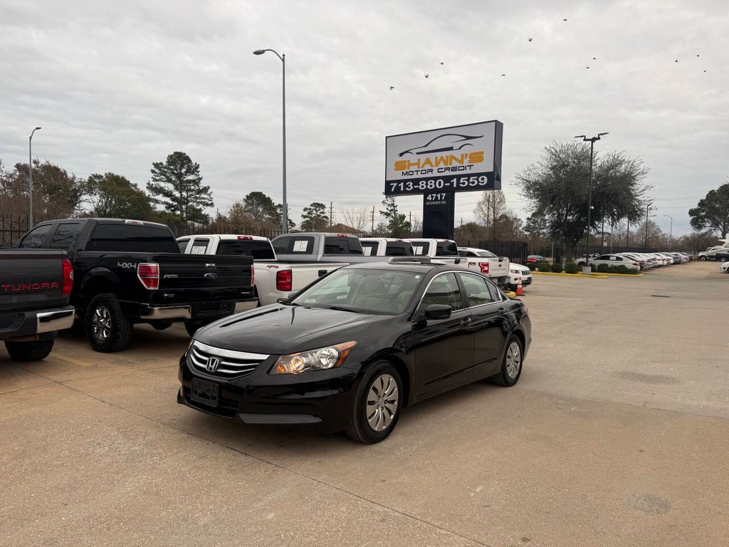 Honda Accord Sedan Vehicle Full-screen Gallery Image 40