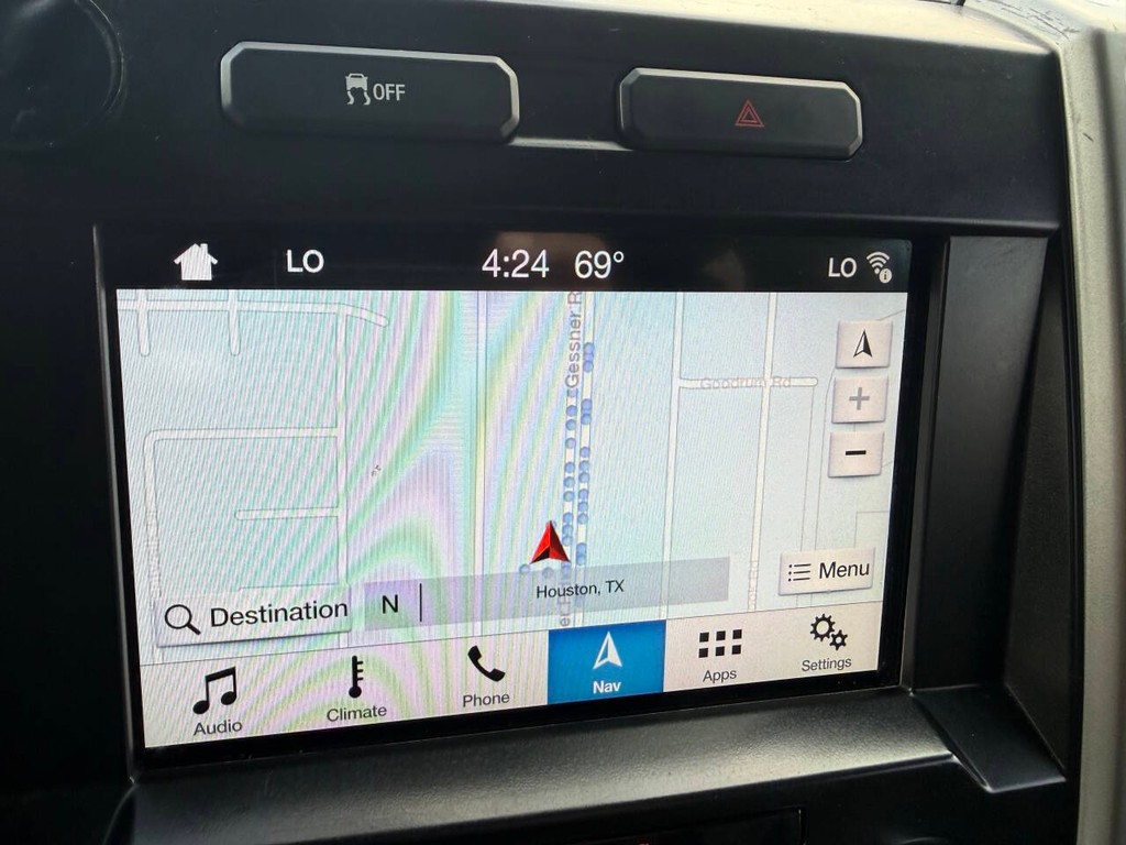 Ford F-150 Vehicle Full-screen Gallery Image 26