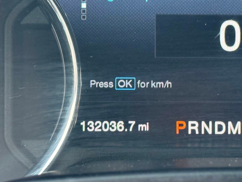 Ford F-150 Vehicle Full-screen Gallery Image 33