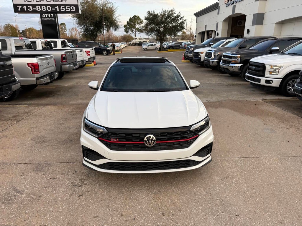 Volkswagen Jetta GLI Vehicle Full-screen Gallery Image 39