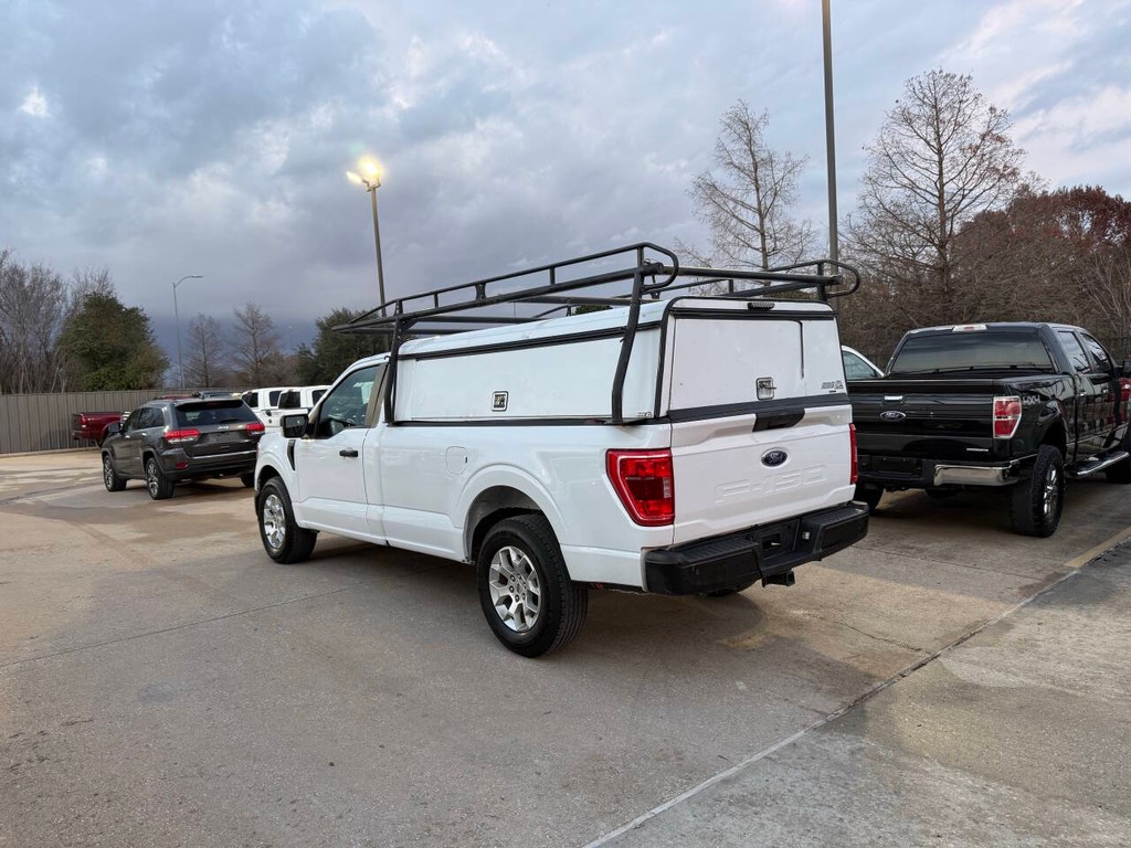 Ford F-150 Vehicle Full-screen Gallery Image 06