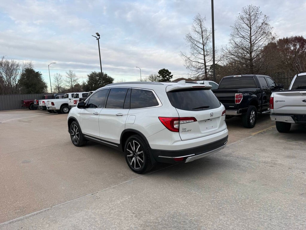 Honda Pilot Vehicle Full-screen Gallery Image 04