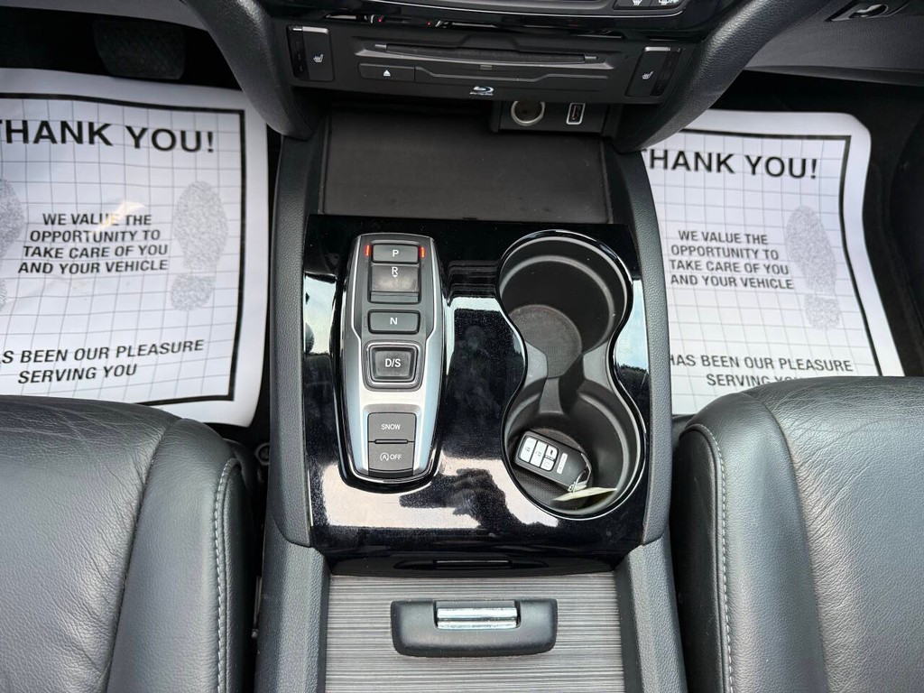 Honda Pilot Vehicle Full-screen Gallery Image 32