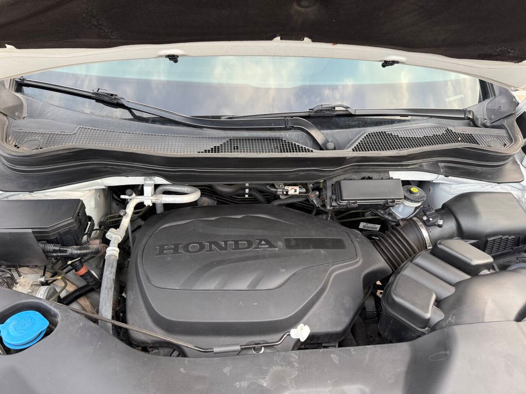 Honda Pilot Vehicle Full-screen Gallery Image 38