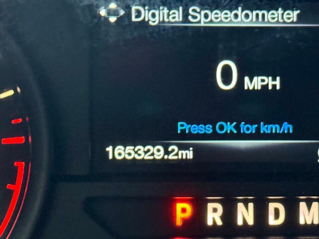 Ford F-150 Vehicle Full-screen Gallery Image 30